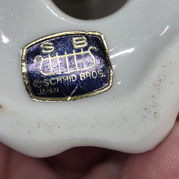 3 White Tengra Angel's 6ins Tall Porcelain Girl's Figurine, - Picture 15 of 16